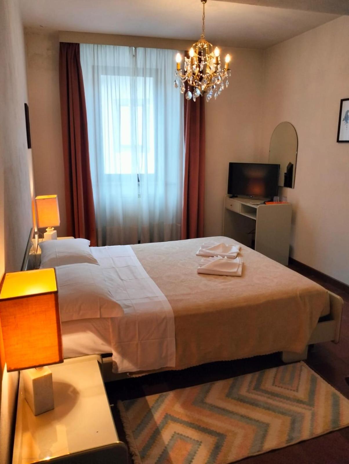 La Grotta San Michele Hotel Montevettolini Ngoại thất bức ảnh
